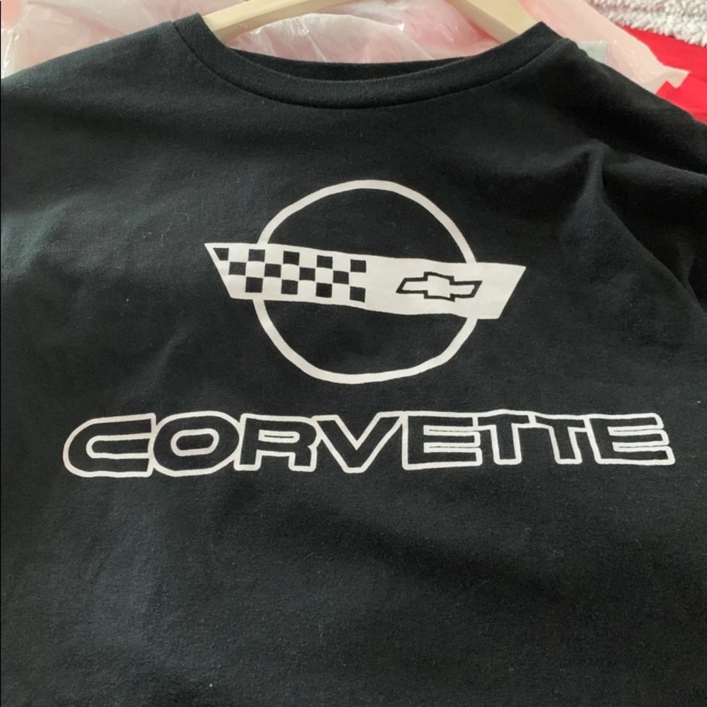 Cropped corvette tee